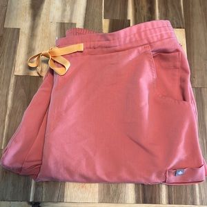 Figs Yola Coral Skinny Scrub Technical Pants Large regular